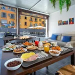 بيت ضيافة Enjoy 3*