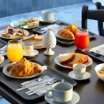 Enjoy 3* نابولي