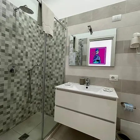 Enjoy 3* נאפולי